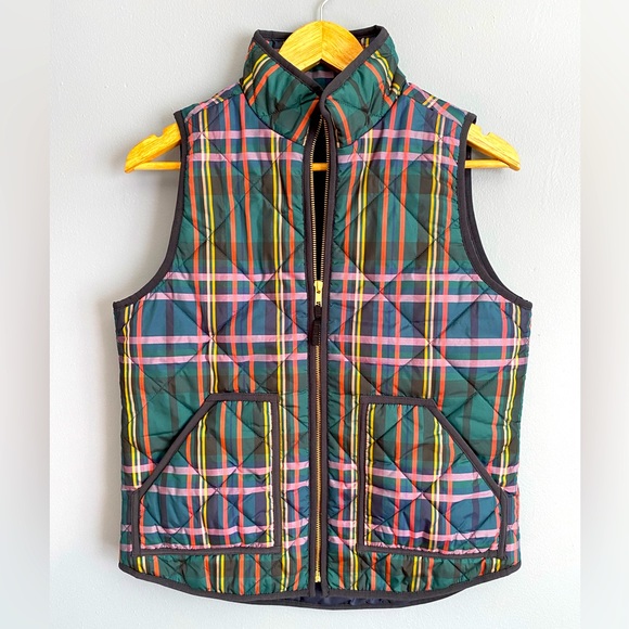 J. Crew Plaid Puffer Vest Size Small - Picture 1 of 5